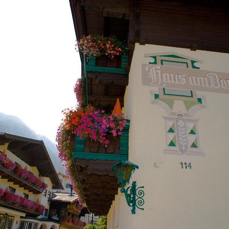 Pension Haus Am Dorfplatz Флахау Экстерьер фото