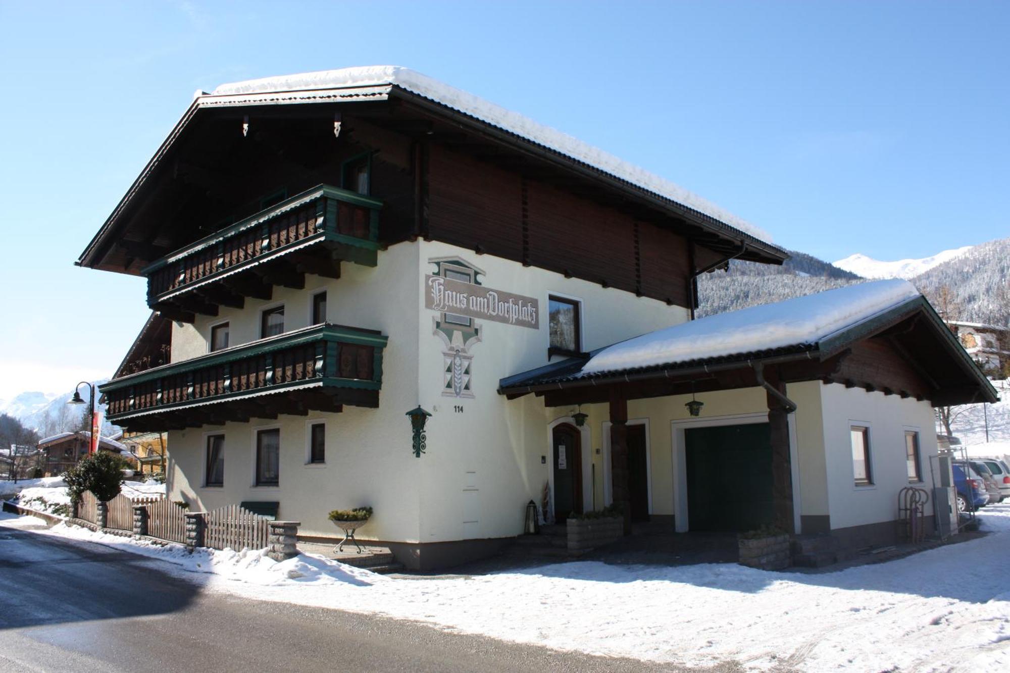 Pension Haus Am Dorfplatz Флахау Экстерьер фото